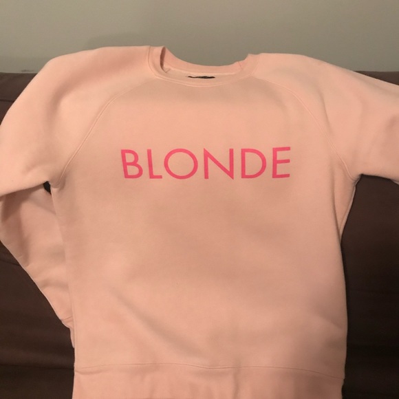 “BLONDE” sweater in pink - Picture 3 of 3